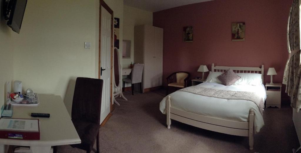 Deerpark Manor Bed And Breakfast Swinford Ngoại thất bức ảnh